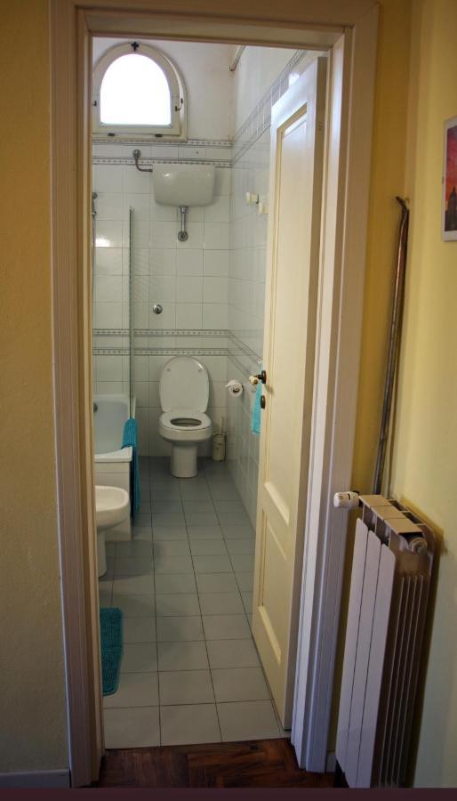 Gæstehus Tra I Tetti Con Bagno Privato Pisa